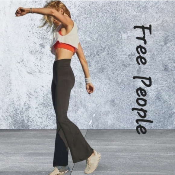 FREE PEOPLE Good Karma Flare Leggings S/XS Black - Picture 4 of 8